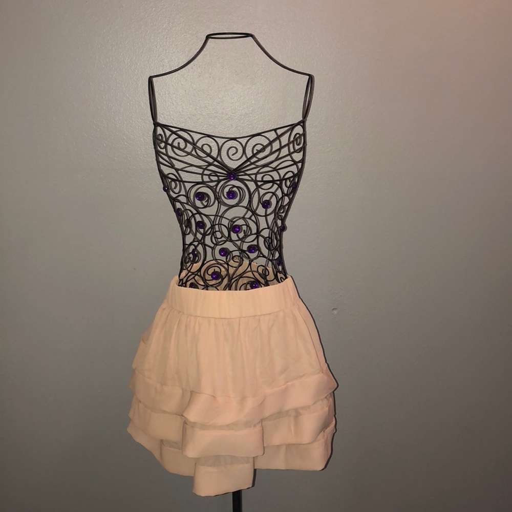 🎁3 tier skirt size Large🎁